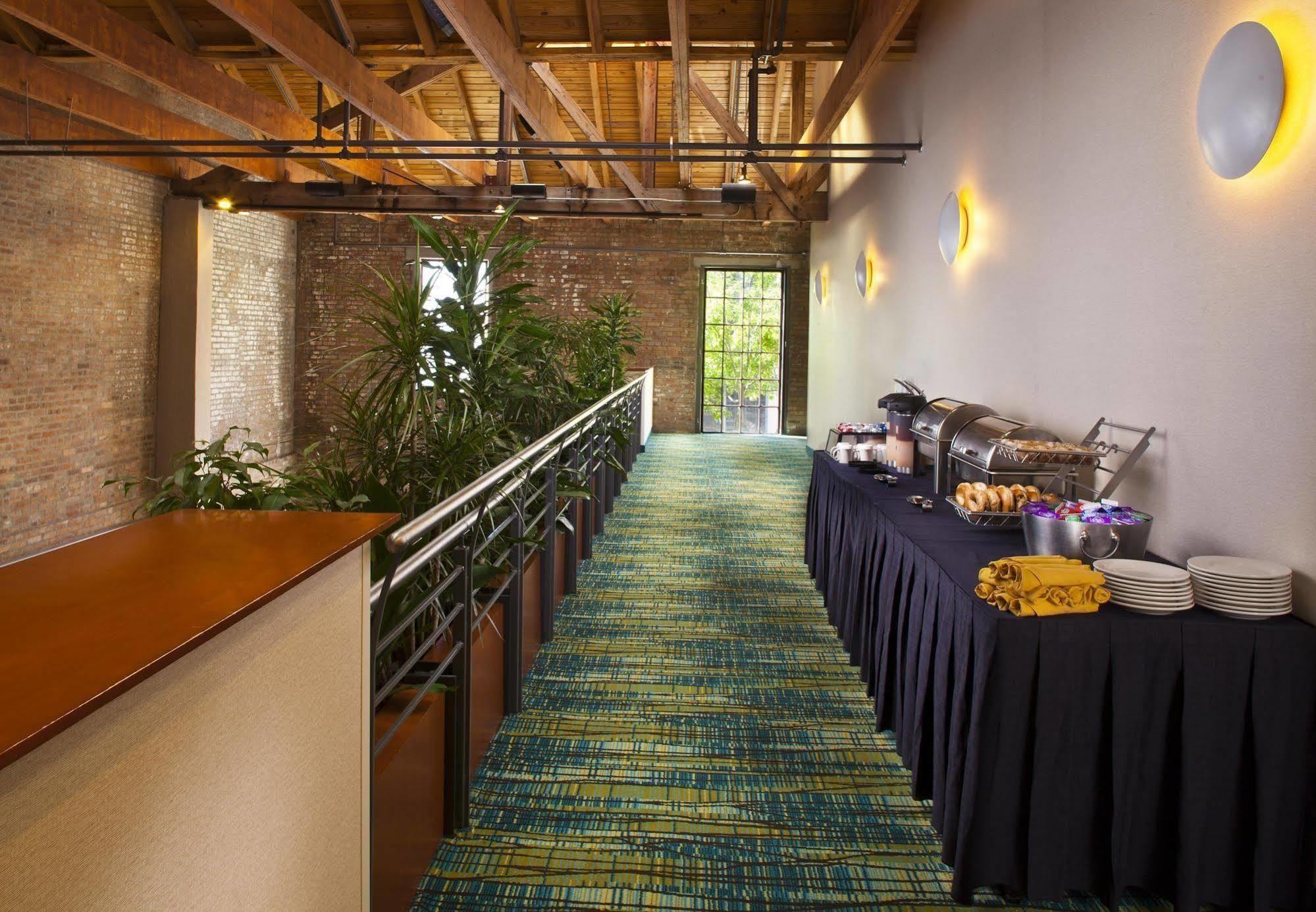 Springhill Suites By Marriott New Orleans Warehouse Arts District Exterior foto